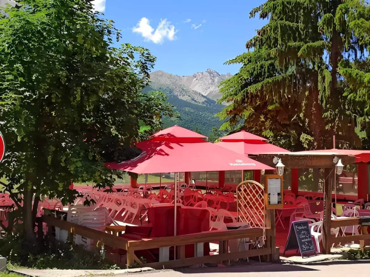 Restaurant avec espace terrasse Allos